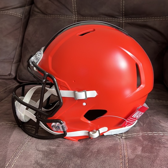 Cleveland Brown’s Authentic Helmet - Picture 2 of 8